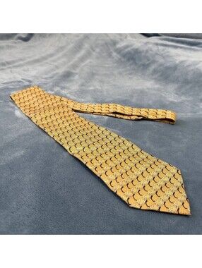 Botticelli Roma Italy 100% Silk Tie Yellow Gold Chain Pattern Made in Italy